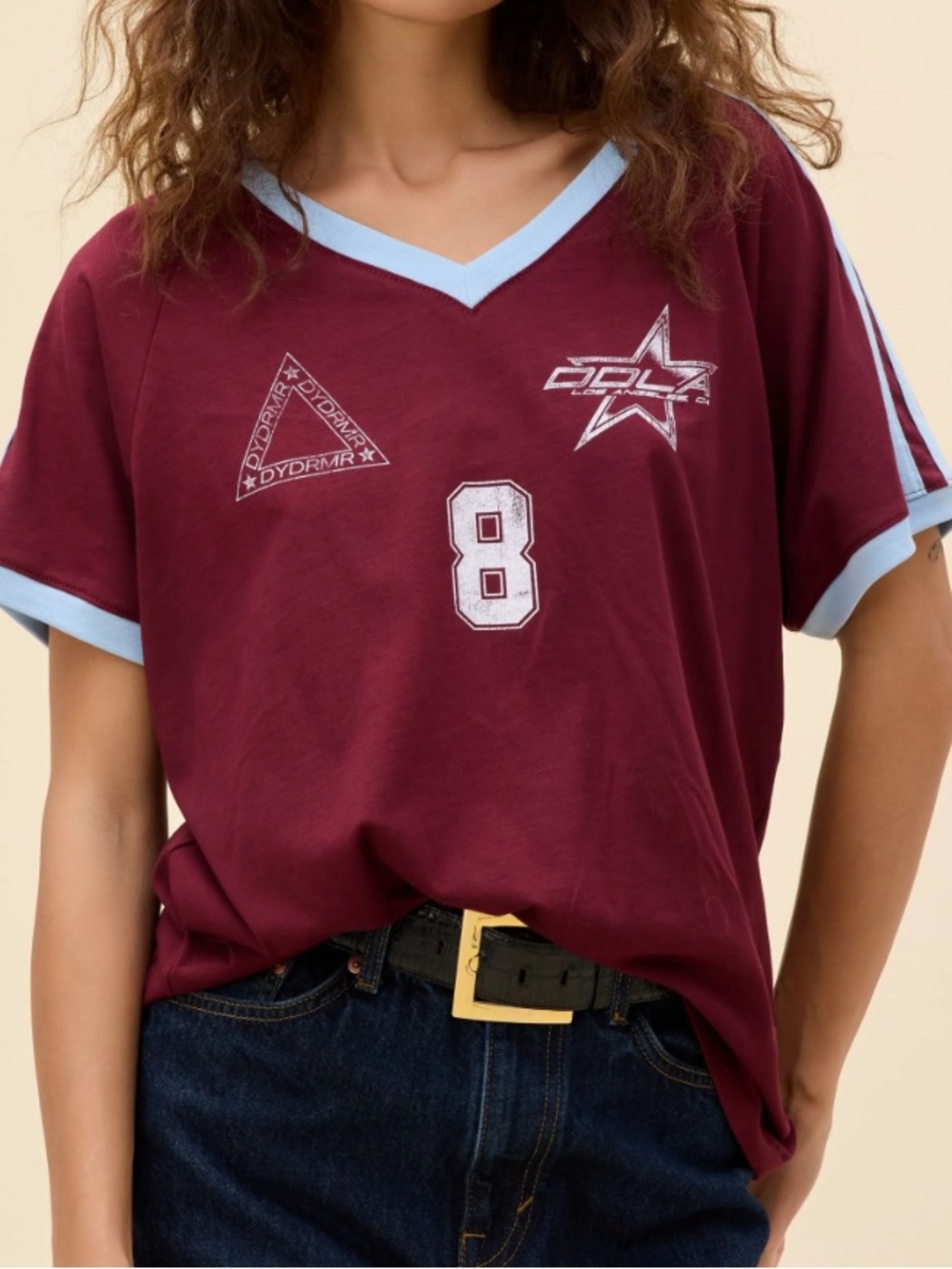 Daydreamer Burgundy V- Neck Raglan Sleeve Casual Boxy Graphic Club Tee Size M